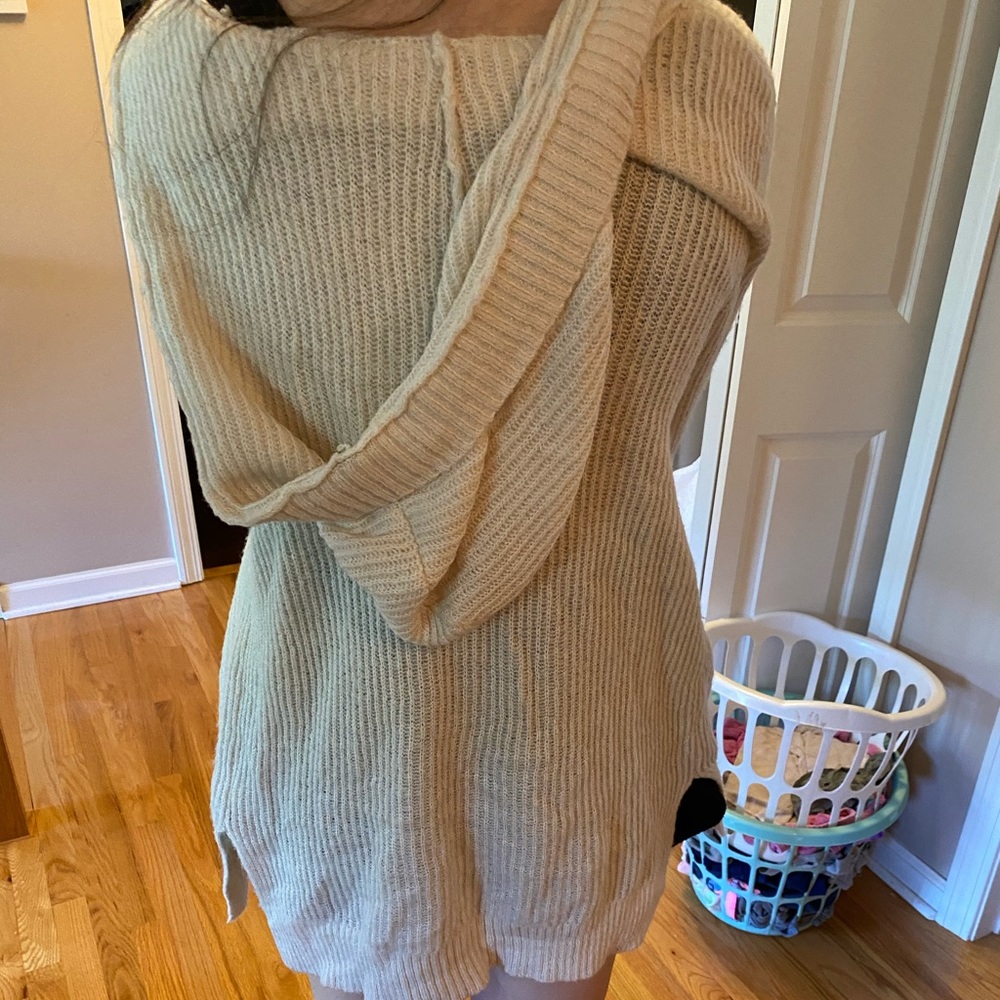 Cardigan - Picture 3 of 3